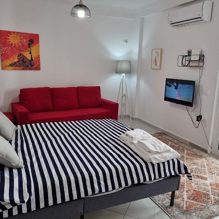 New Modern Studio In Central Tirana Apartment ภายนอก รูปภาพ