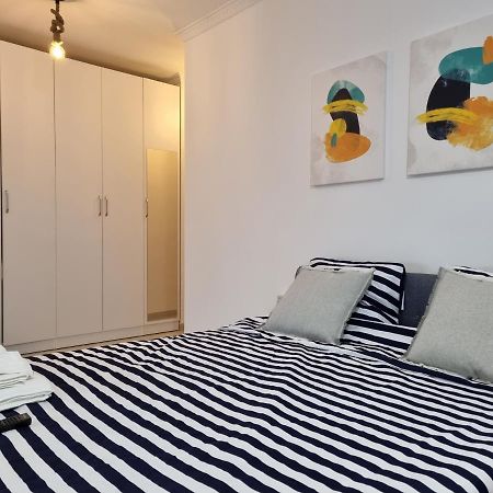 New Modern Studio In Central Tirana Apartment ภายนอก รูปภาพ